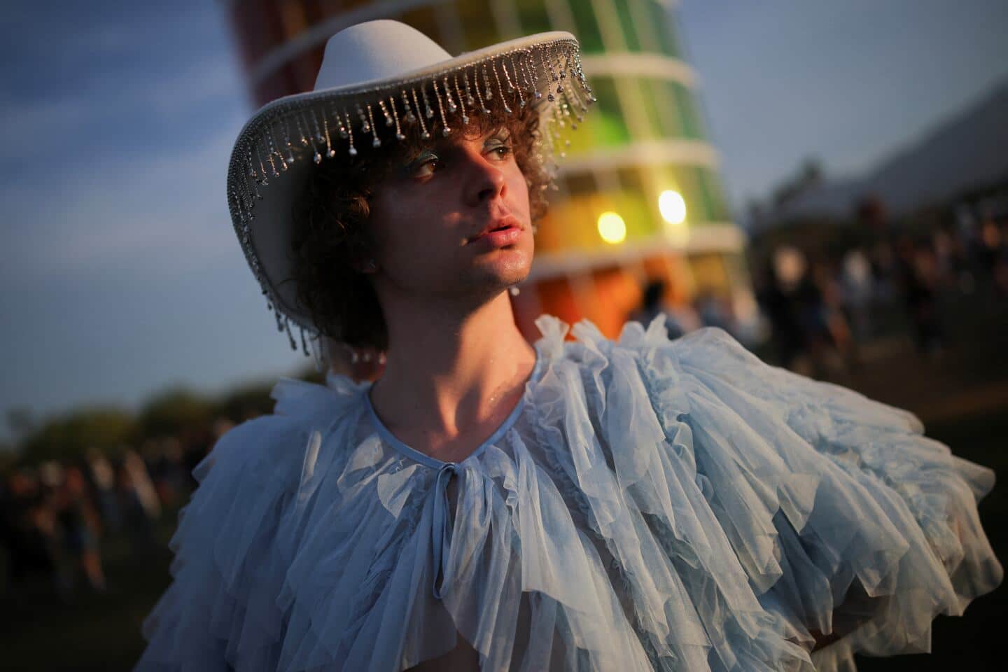 festival-look-outfit-2025-neocastizo