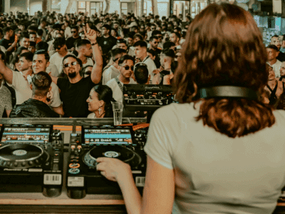 Burning en Metro Dance Club