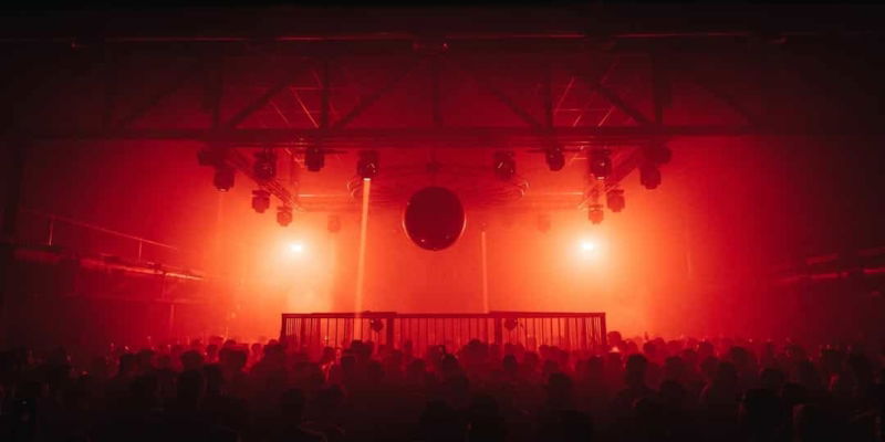 vortex-closing-industrial-copera