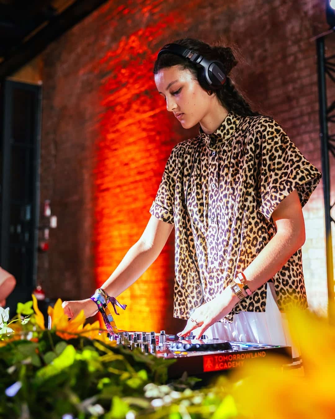 Tomorrowland-academy-jovenes-djs