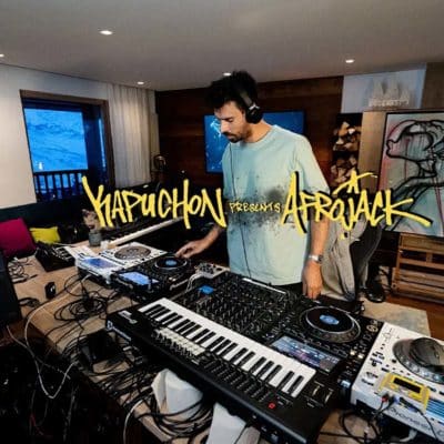 Kapuchon presenta un set de 10 horas