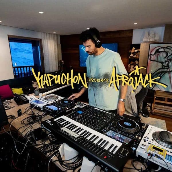 Kapuchon presenta un set de 10 horas