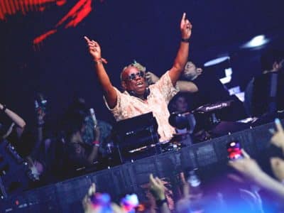 Carl Cox adelanta los artistas invitados de sus noches en UNVRS Ibiza 2026