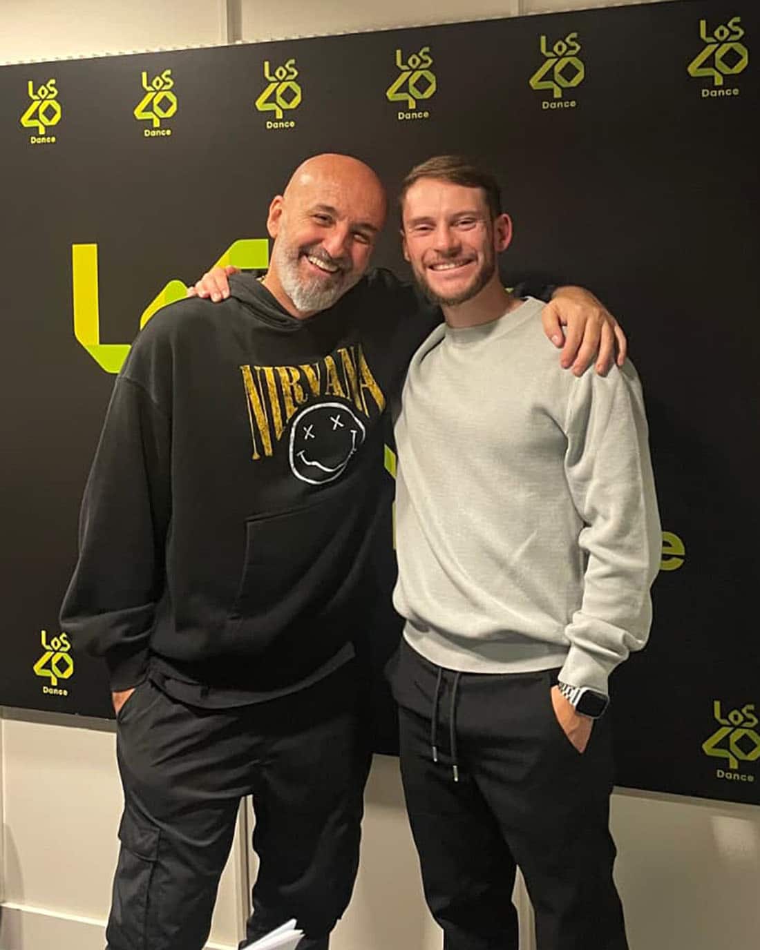 Charly Garcia y Arturo Grao en el estudio de LOS40 DANCE