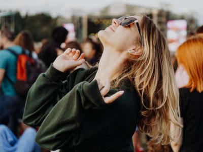 Guia sobre como sobrevivir a un festival de música electrónica