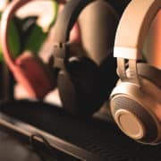 auriculares-quimicos-toxicos-contaminacion