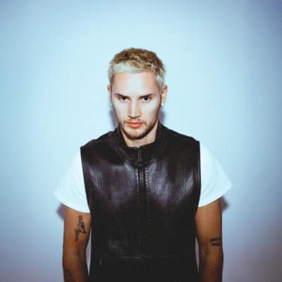 Mau P en la portada de 30 under 30 de Forbes