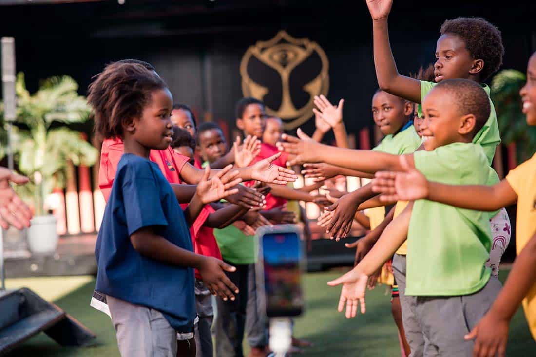 Tomorrowland-Foundation-sudafrica-4